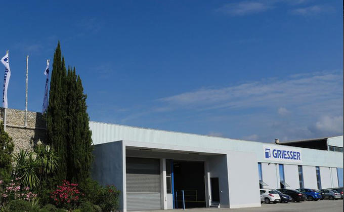 DISTRIBUTORE FRANGISOLE GRIESSER A BRESCIA DISTRIBUTORE FRANGISOLE GRIESSER A BRESCIA